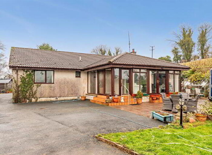 3 Bedroom Detached Bungalows For Sale In A Ballycreen Road, Ballynahinch, BT24