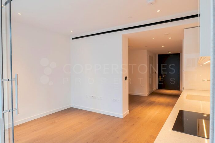 1 Bedroom Studio For Sale In Battersea Roof Gardens. Electric Boulevard, Battersea Power Station, SW11