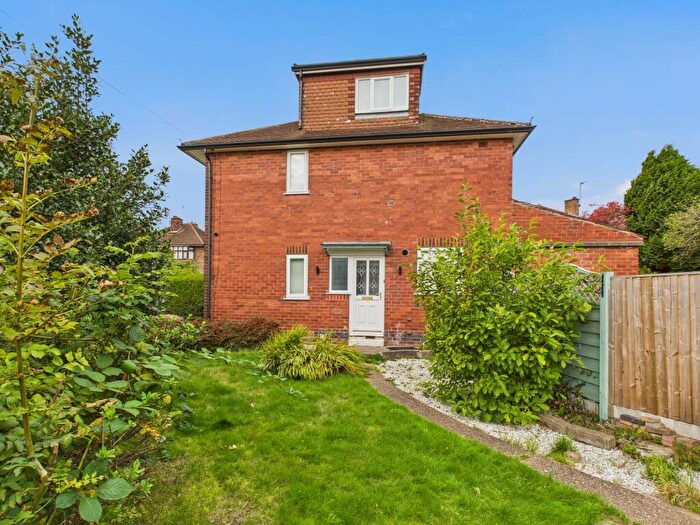 3 Bedroom Semi Detached House To Rent In Carlisle Avenue, Littleover, DE23