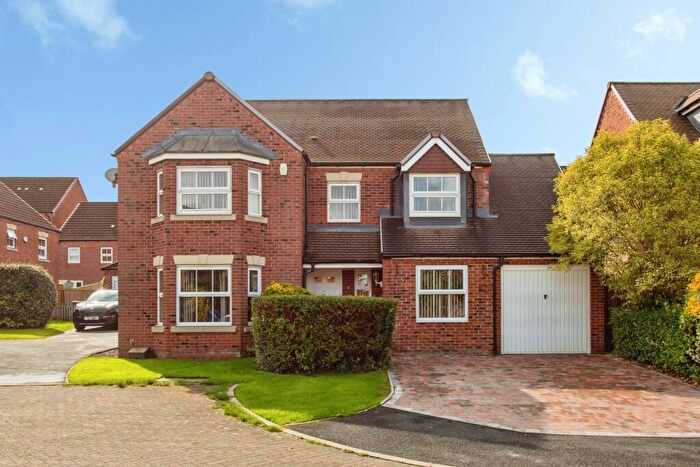 4 Bedroom Detached House For Sale In Parish Gardens, Leyland, Lancashire, PR25