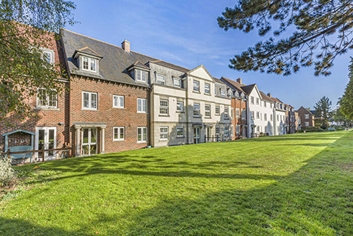 1 Bedroom Apartment For Sale In Wessex Way, Bicester, OX26