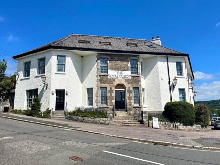 1 Bedroom Flat To Rent In Flat Royal Talbot, Duke Street, Lostwithiel, PL22