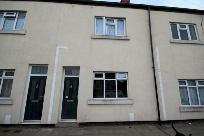 1 Bedroom Flat To Rent In Victor St, Grimsby, DN32