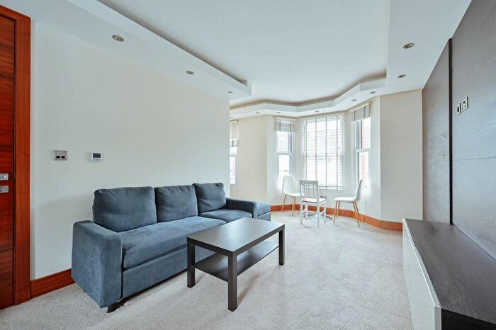 2 Bedroom Maisonette To Rent In St Kildas Road, Harrow, HA1