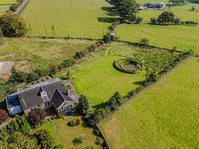 4 Bedroom Detached House For Sale In School Lane, Bradnop, Staffordshire, ST13