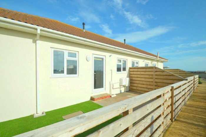 2 Bedroom Bungalow To Rent In Yaverland Road, Sandown, PO36