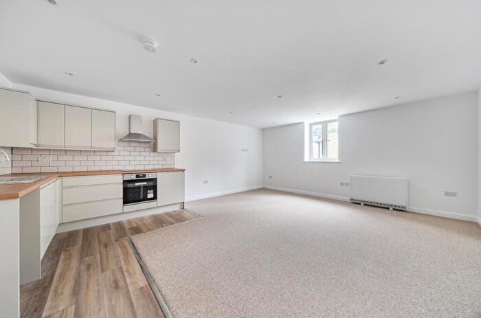 2 Bedroom Flat For Sale In Coombe, Sherborne, DT9