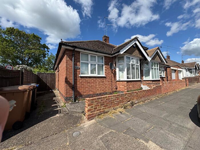 2 Bedroom Bungalow To Rent In Yelvertoft Road, Northampton, NN2