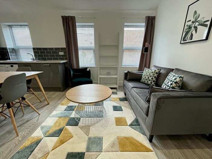 2 Bedroom House To Rent In B Portland Street, Lincoln, LN5