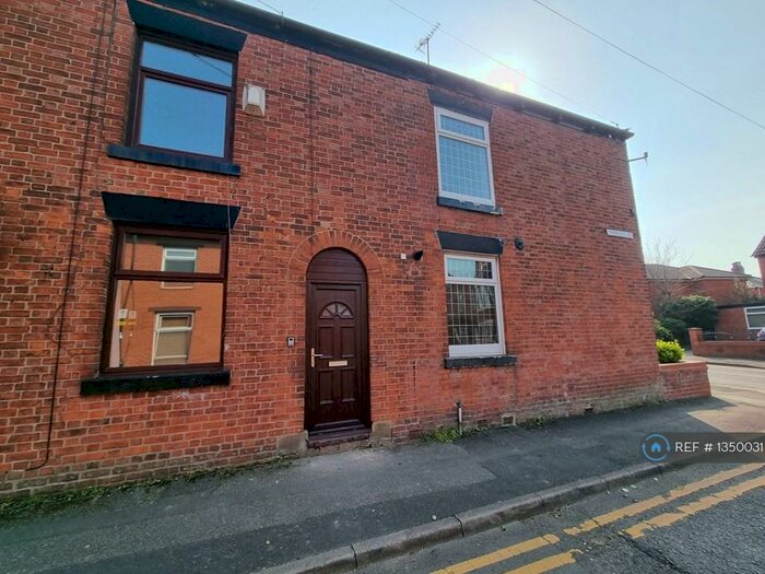 2 Bedroom Terraced House To Rent In Thorley Street, Failsworth, Manchester, M35