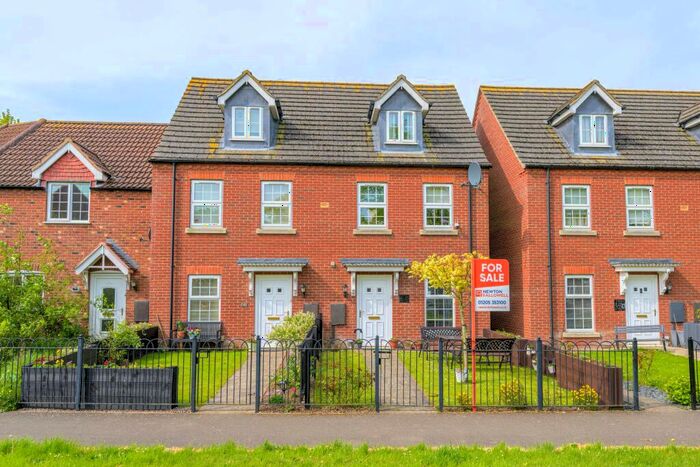 3 Bedroom Town House For Sale In Lime Walk, Old Leake, Boston, PE22