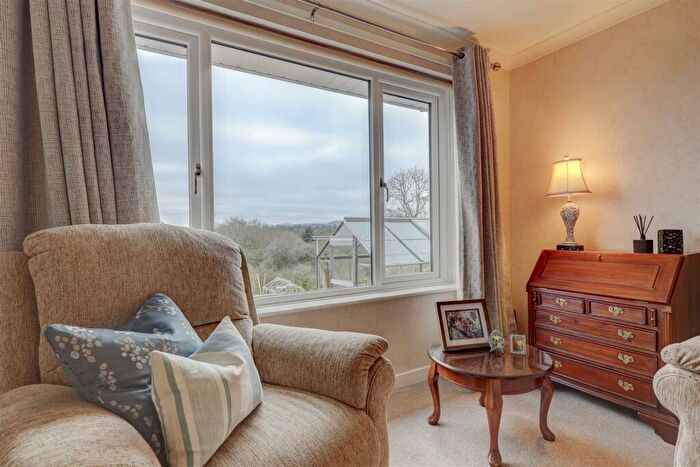 2 Bedroom Bungalow For Sale In Clifford Road, Penrith, CA11