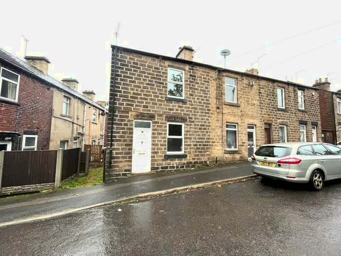 2 Bedroom End Of Terrace House To Rent In Spring Street, Barnsley, S70