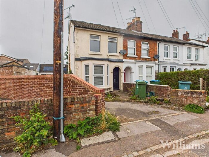 1 Bedroom Property To Rent In Queen Street, Aylesbury, HP20