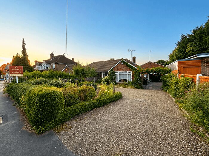3 Bedroom Semi-Detached Bungalow To Rent In Woking, GU22