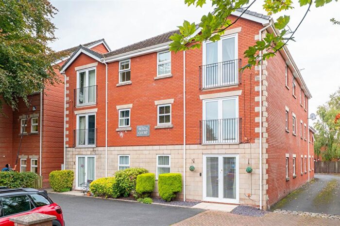 2 Bedroom Flat For Sale In Beech Court, Leyland, PR25