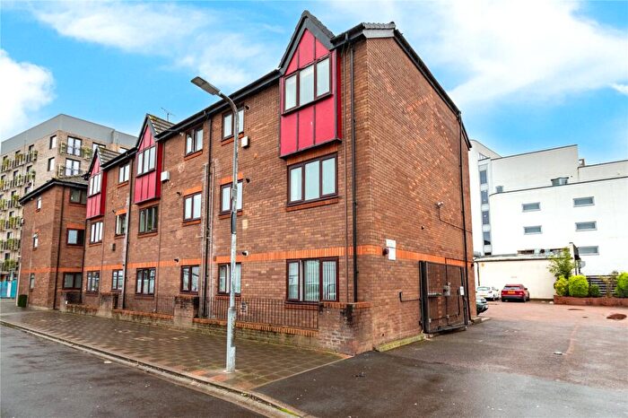 2 Bedroom Apartment For Sale In Pascall Court, St. Peters Street, Roath, Cardiff, CF24