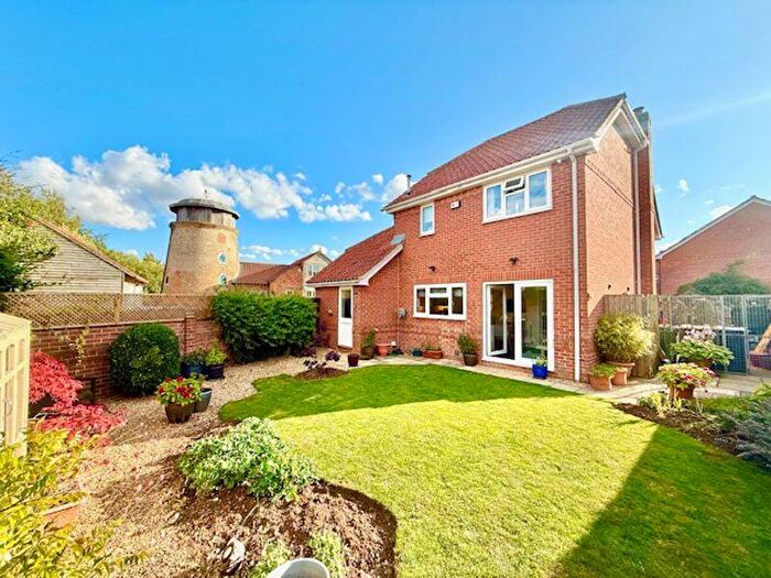 3 Bedroom Detached House For Sale In Modern Home In The Vale Of Belvoir, NG32