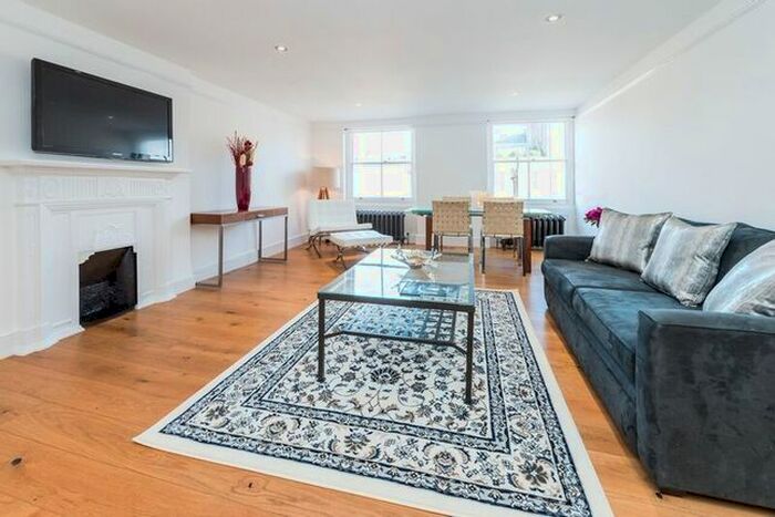 2 Bedroom Flat To Rent In Gloucester Place, Marylebone, W1U