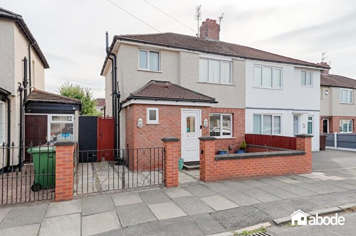 3 Bedroom Semi Detached House For Sale In Dover Road, Liverpool, L31