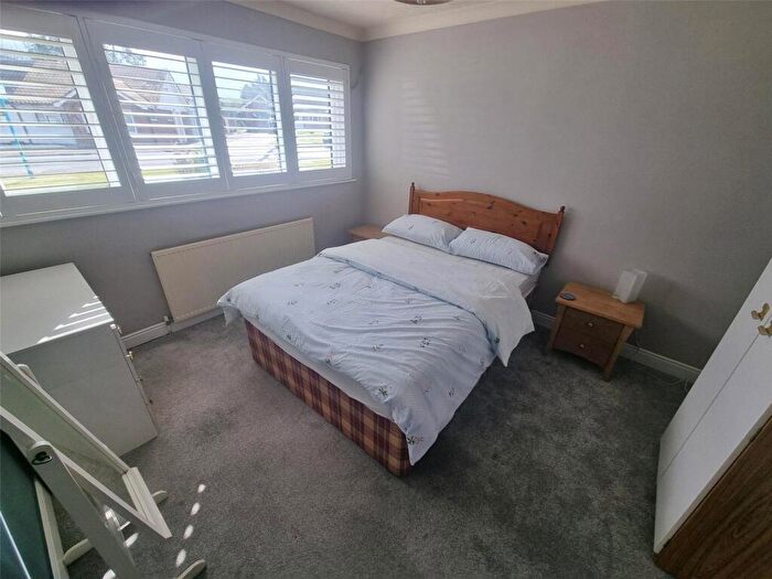 2 Bedroom Bungalow For Sale In Sandown Road, Thundersley, Essex, SS7