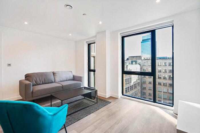 3 Bedroom Apartment To Rent In Lionel Street, Birmingham, B3