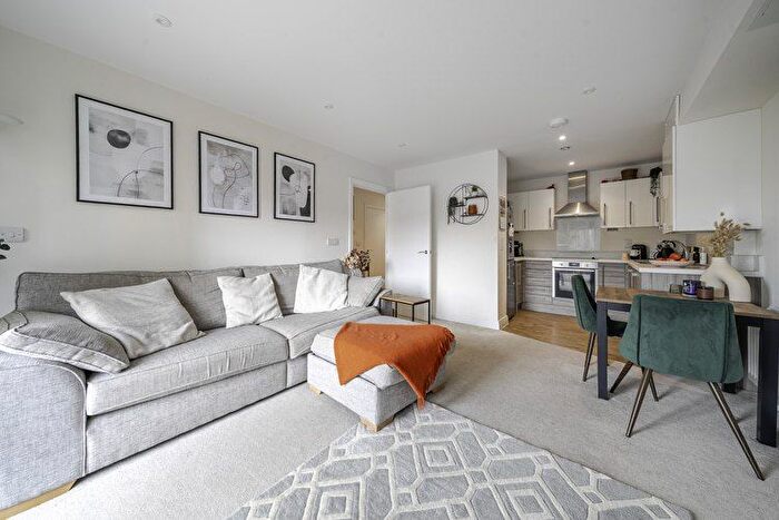 1 Bedroom Flat For Sale In Chilton House, Stevenage, Hertfordshire, SG1