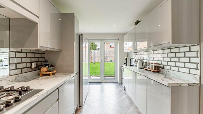 4 Bedroom Detached House For Sale In Blackhill Crescent, Summerston, Glasgow, G23