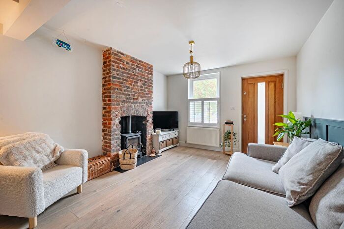 2 Bedroom Terraced House To Rent In Common View, Tunbridge Wells, TN4
