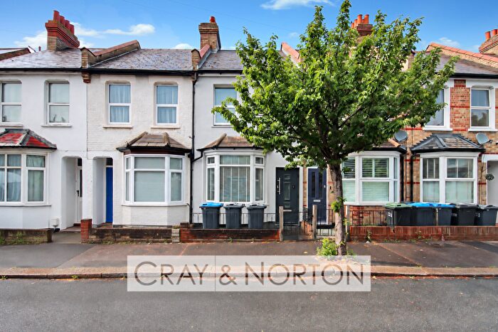 2 Bedroom Terraced House For Sale In Elmers Road, Woodside, SE25