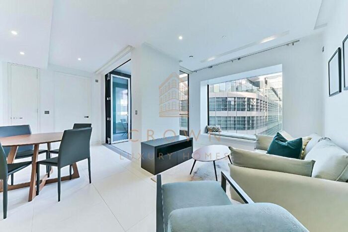 1 Bedroom Apartment To Rent In Sugar Quay, City Of London, EC3R