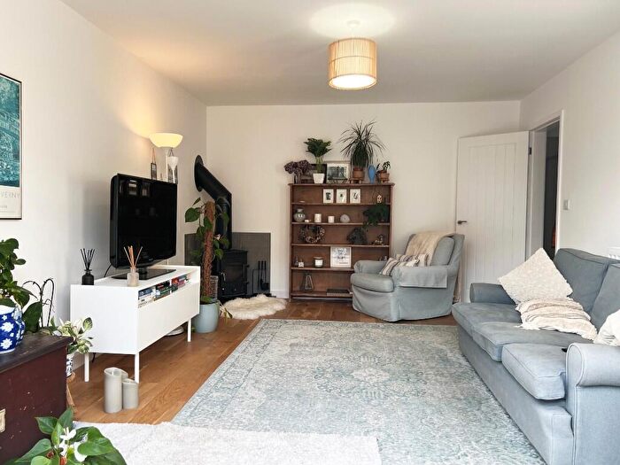 4 Bedroom Detached House For Sale In Tai Newydd, Llanfaelog, LL63