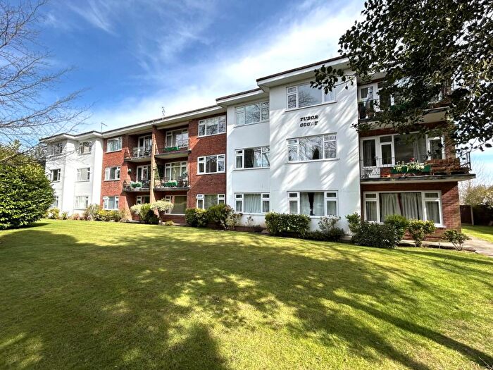 2 Bedroom Property To Rent In Tudor Court, Belwell Lane, Sutton Coldfield, West Midlands, B74