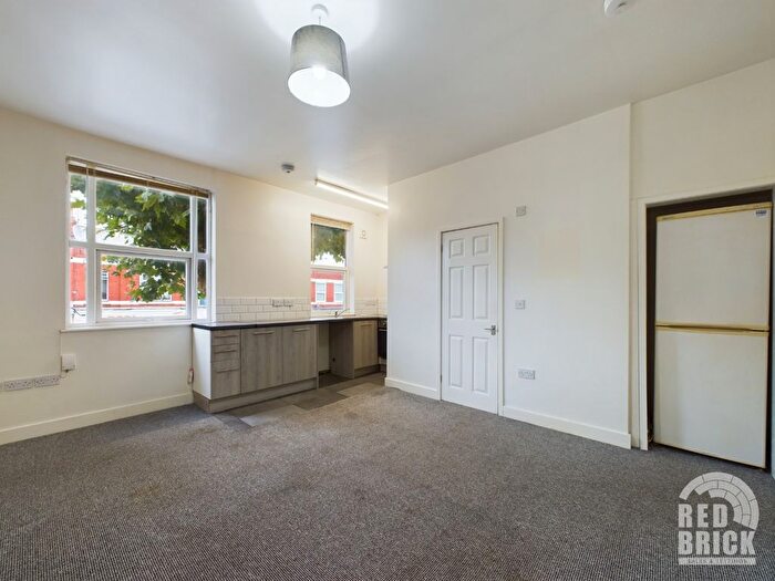 1 Bedroom Flat To Rent In Barkers Butts Lane, Coventry, CV6