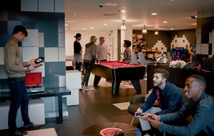 Studio To Rent In Old Oak Lane, London, NW10