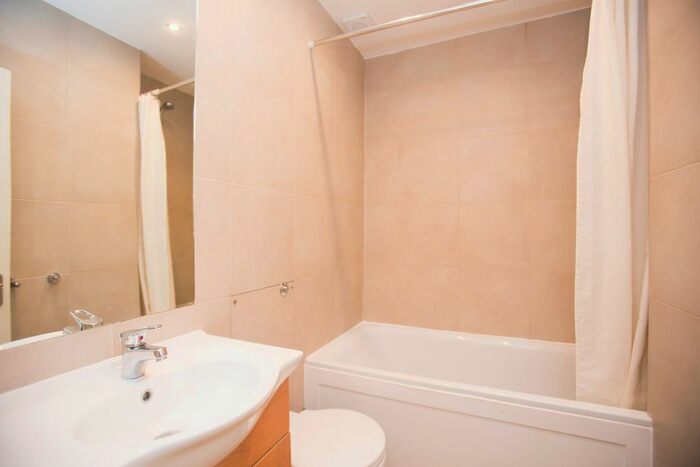 1 Bedroom Flat To Rent In Molyneux Street, London Marylebone, W1H