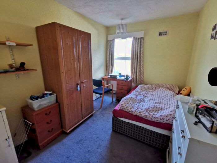 3 Bedroom House To Rent In Earlham Green Lane, Norwich, NR5