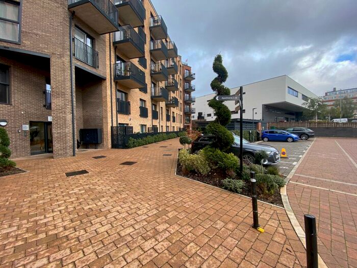 1 Bedroom House To Rent In Dacorum Way, Hemel Hempstead, HP1