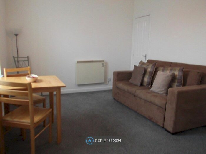 1 Bedroom Flat To Rent In King Street, Aberdeen, AB24