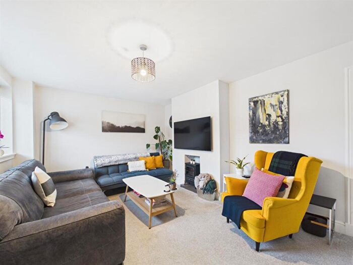 2 Bedroom End Of Terrace House For Sale In Strathtay Road, Perth, PH1