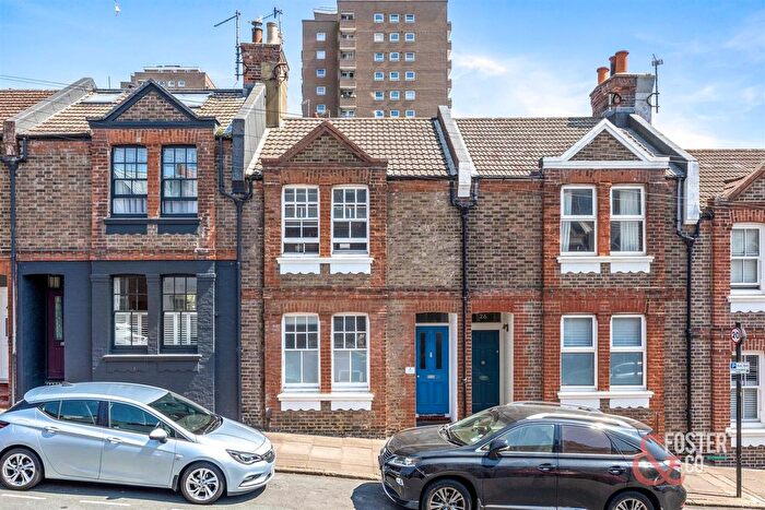 3 Bedroom Terraced House For Sale In White Street, Brighton, BN2