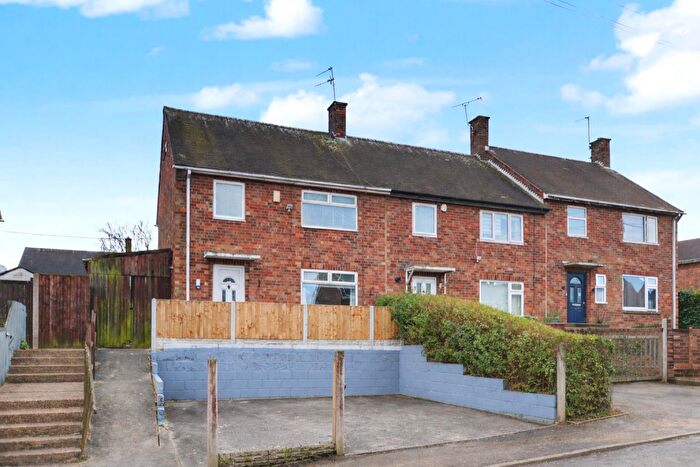 3 Bedroom Semi Detached House For Sale In Chediston Vale, Nottingham, NG5