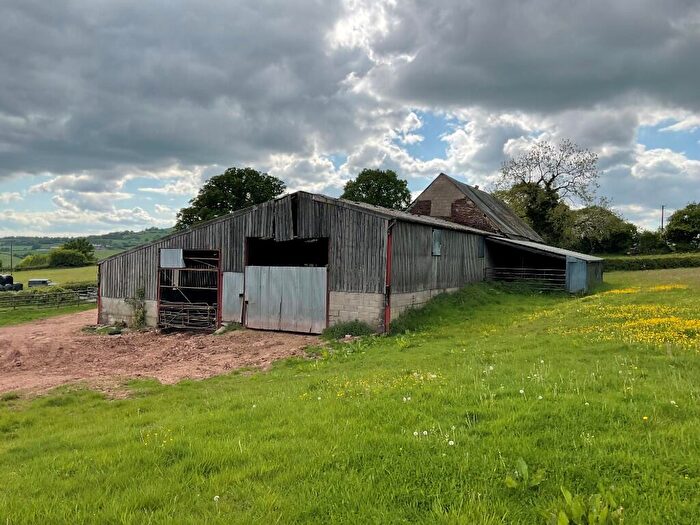 Barn For Sale In Lot : Pentre Barns, Llangattock Lingoed, Monmouthshire, NP7
