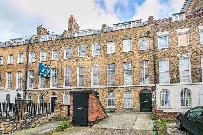 2 Bedroom Flat To Rent In Kingsland Road, Hackney, E8