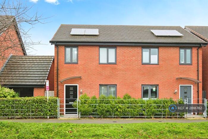 3 Bedroom Semi-Detached House To Rent In Portsea Drive, Birmingham, B36