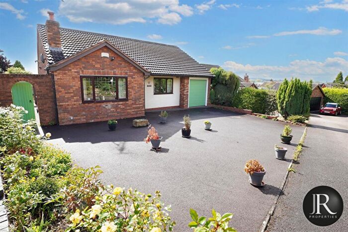 2 Bedroom Bungalow For Sale In Egg Lane, Hixon, ST18