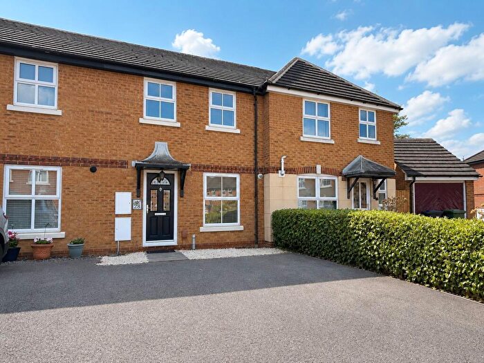 2 Bedroom Terraced House For Sale In Pasture Close, Swindon, SN2