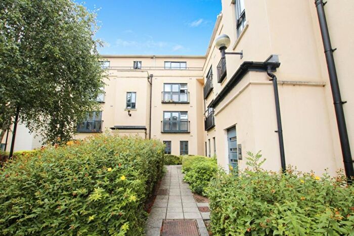 1 Bedroom Flat To Rent In St Clements Court - City Centre, BS2