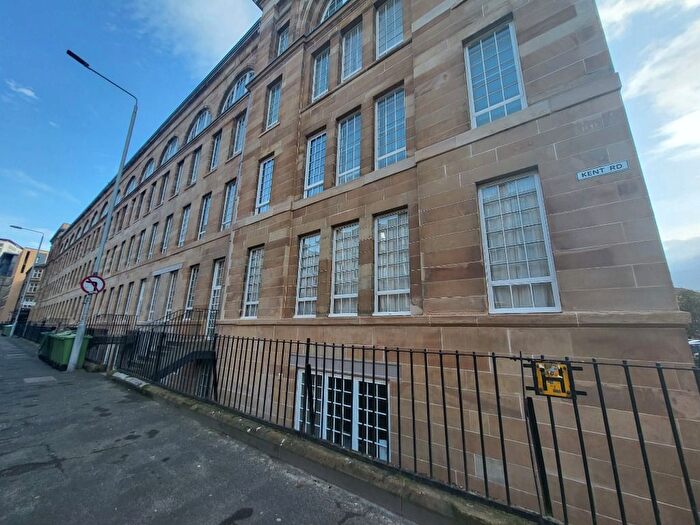 2 Bedroom Flat To Rent In Kent Road, Charing Cross, Glasgow, G3