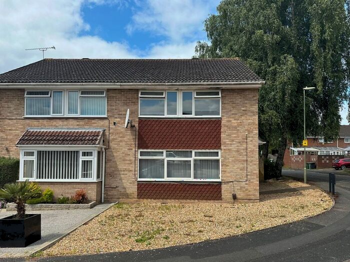 3 Bedroom Terraced House To Rent In Arundel Road, Eastleigh, SO50